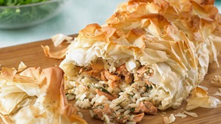 LGC-451resize_Salmon Filo Pie..jpg