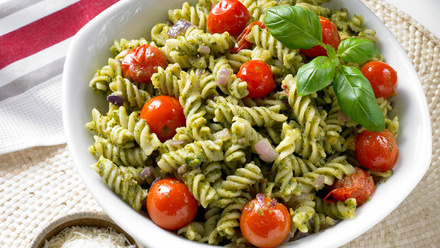 LGC242 Easy Pesto Pasta.jpg