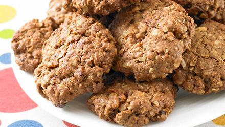 LGC002 Apricot and Chocolate Crunchy Biscuits.jpg