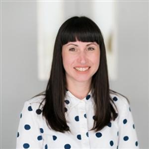 Alison Lyles Headshot.jpg