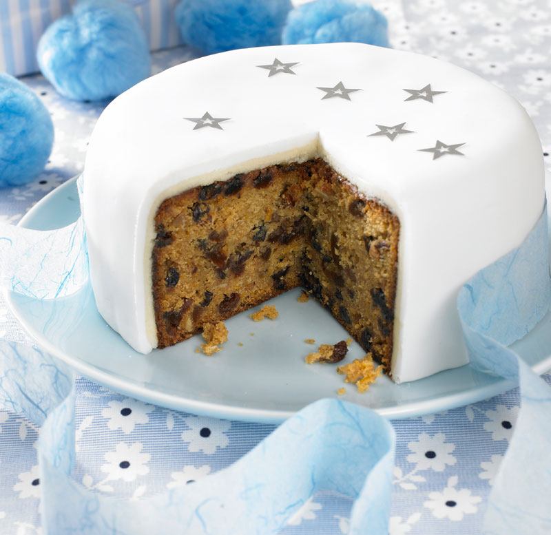 LGC055.celebration fruit cake.jpg