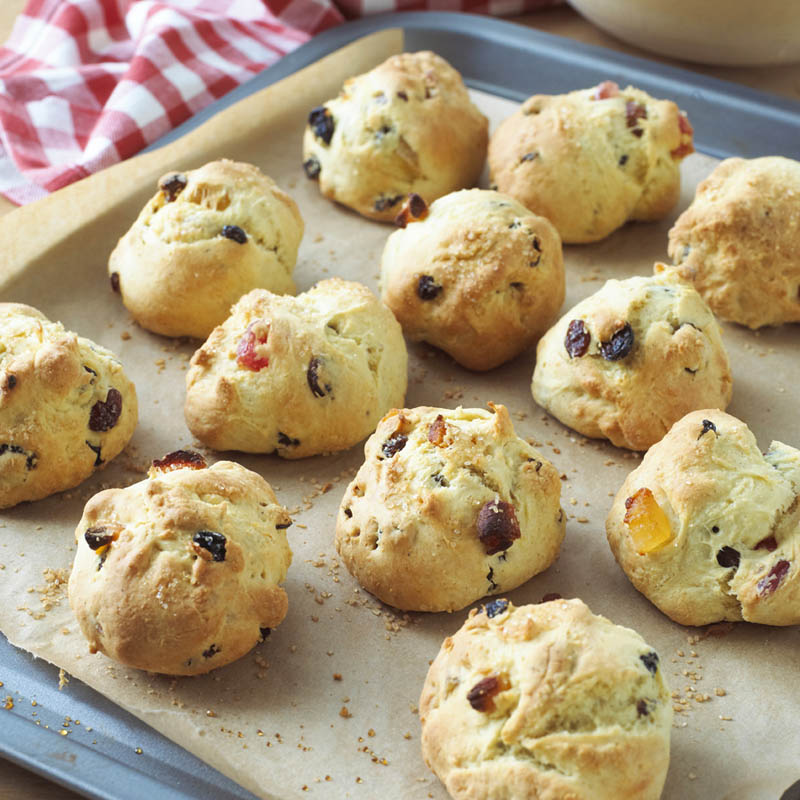 LGC379.fruity rock cakes.jpg