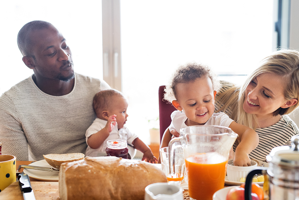 breakfast_family_babies.jpg