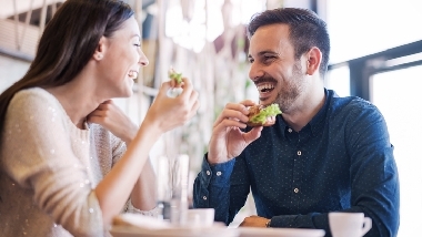 couple_eating.jpg